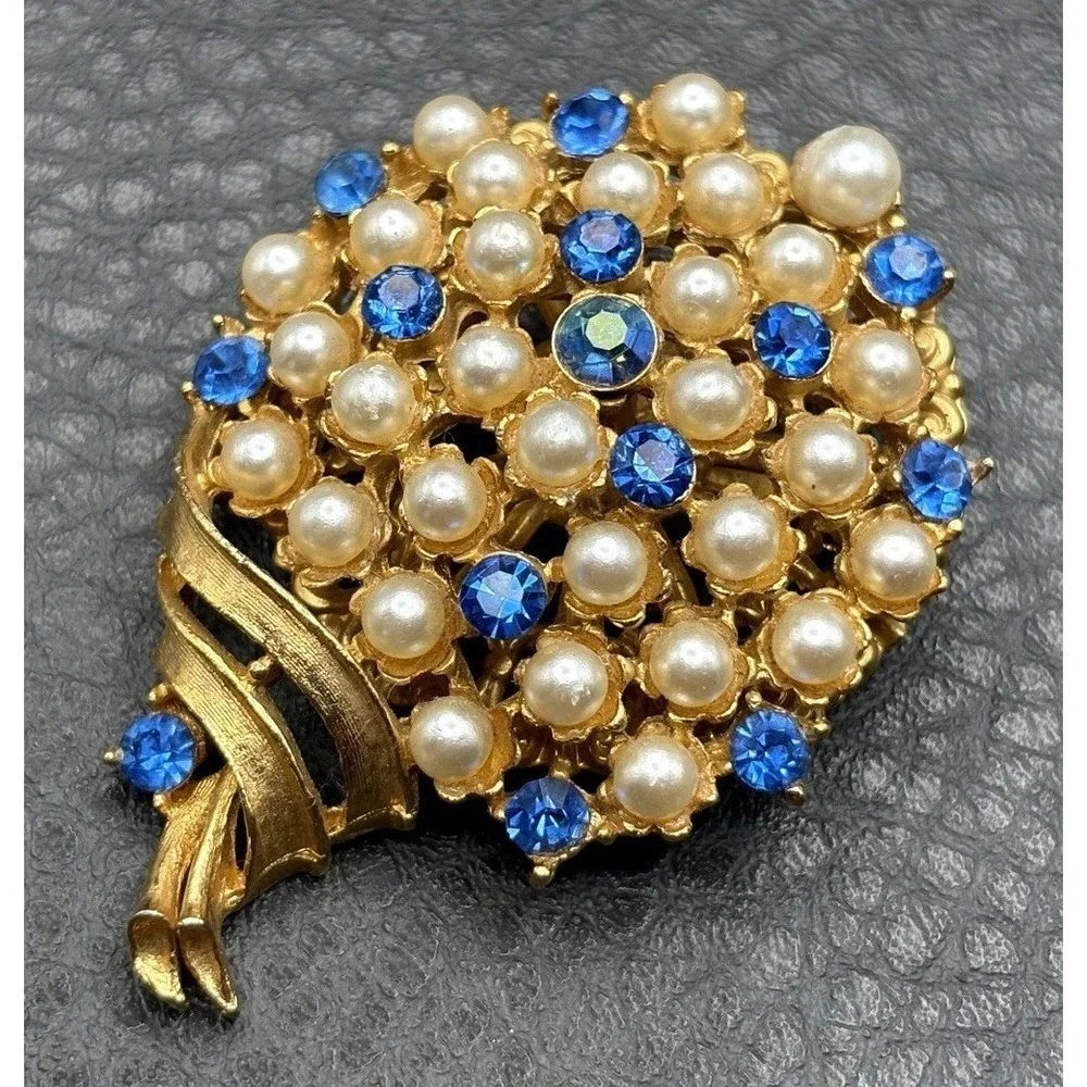Vintage Gold Tone Blue Rhinestone Faux Pearl Brooch Pin Floral Statement
